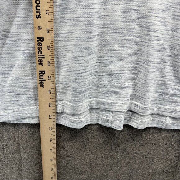 Lululemon  Shirt Women 6 Light Gray Swiftly Tech Long Sleeve Seamless Thumbholes - Picture 6 of 10